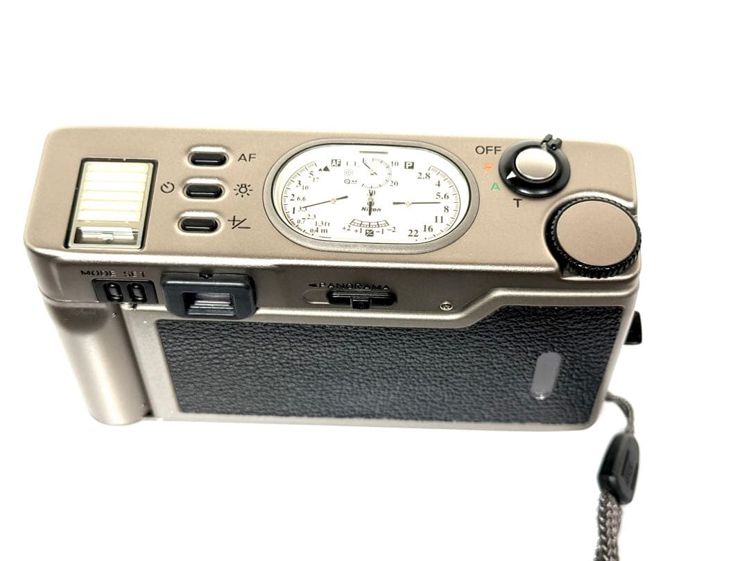 【美品】Nikon ニコン 35ti フィルムカメラ（電池付き）