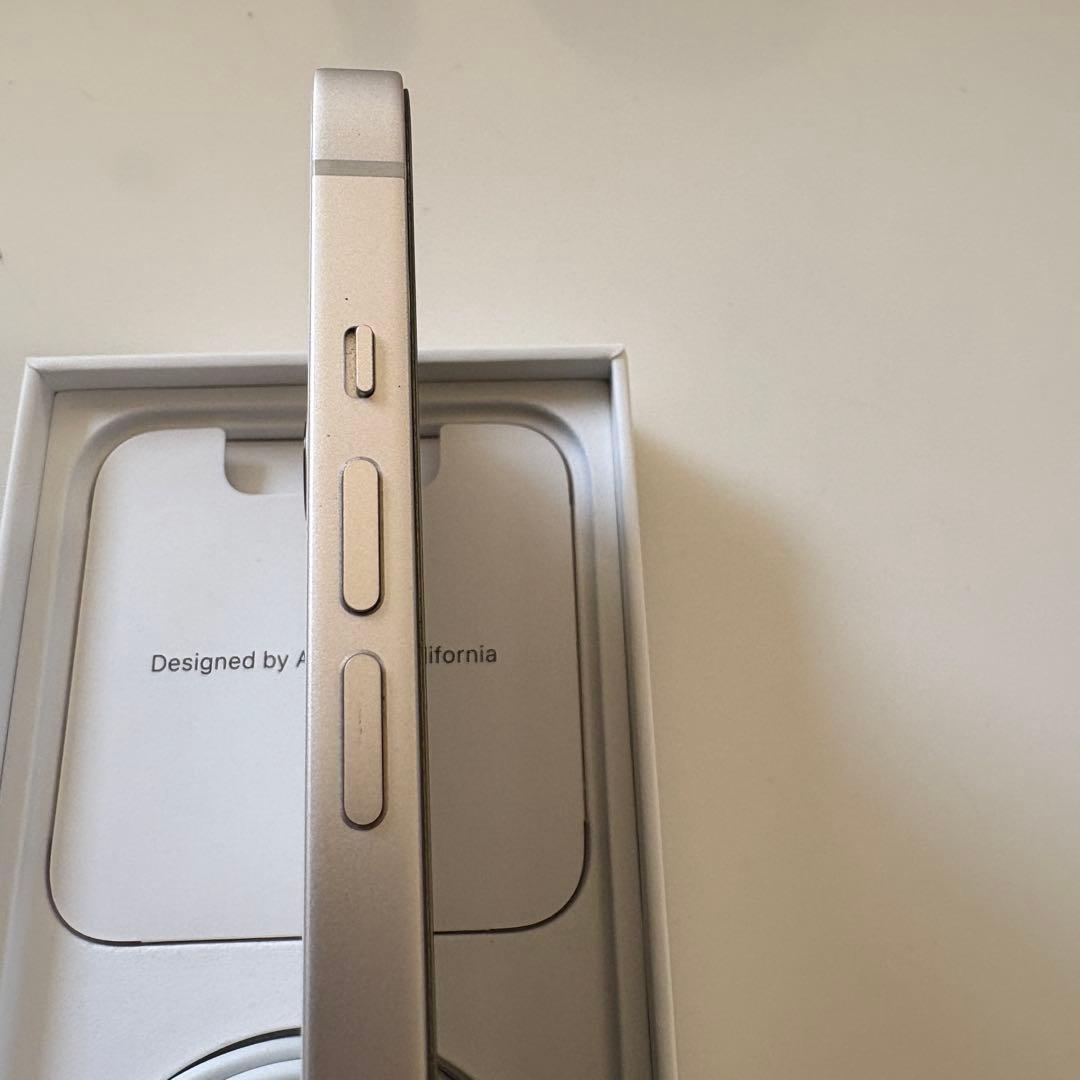 Apple iPhone 13 128GB スターライト