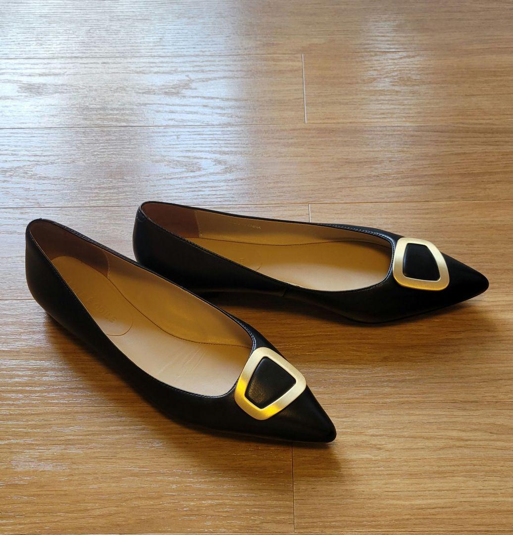 ODETTE E ODILE パンプス　黒