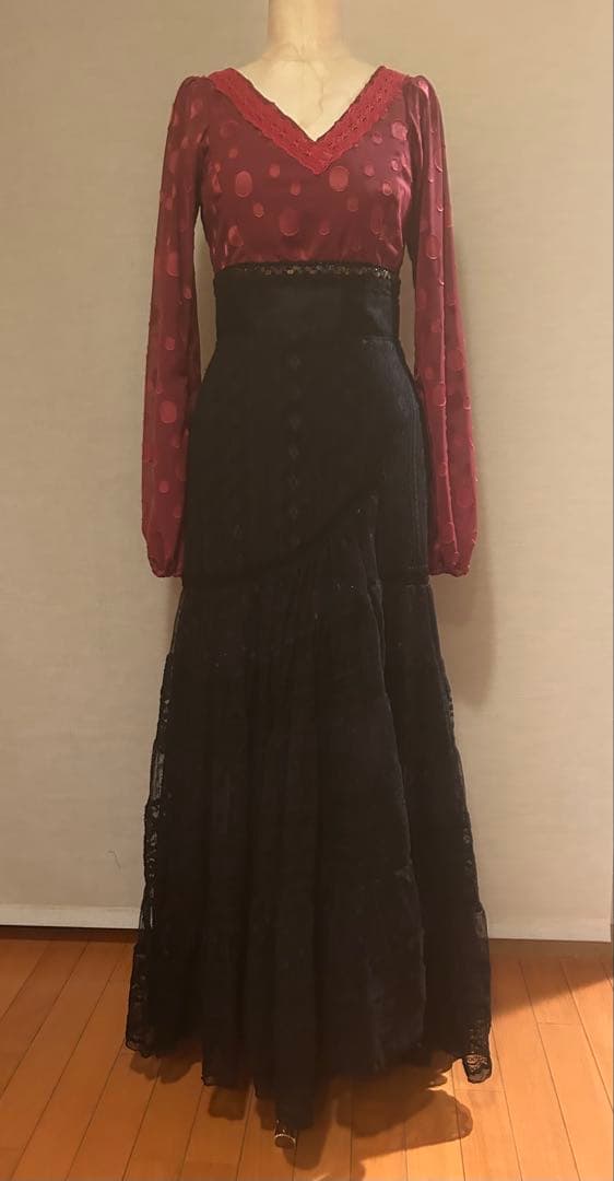 最終値下げ★フラメンコ衣装ハンドメイド黒ファルダブラウスチャレコボウタイ4点