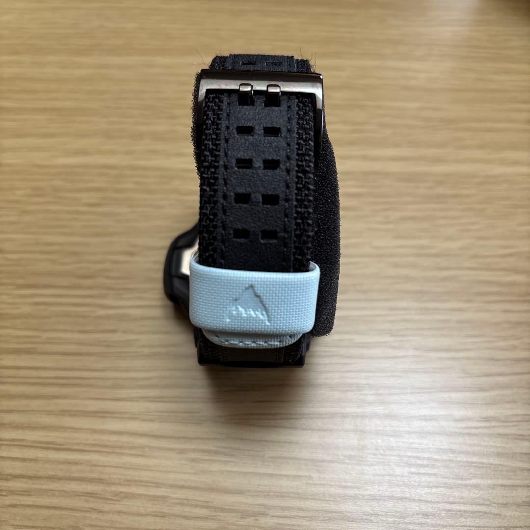 Y*A様 BURTON 30周年　G-SHOCK コラボ GDF-100BTN-