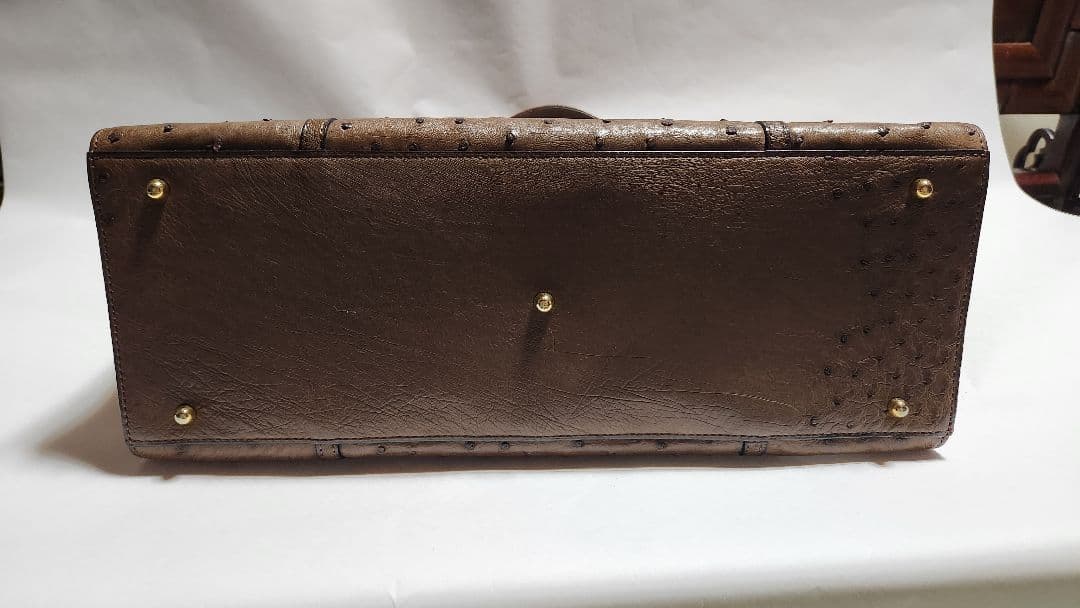 ブラウンオーストリッチハンドバッグ JRAロゴ付き