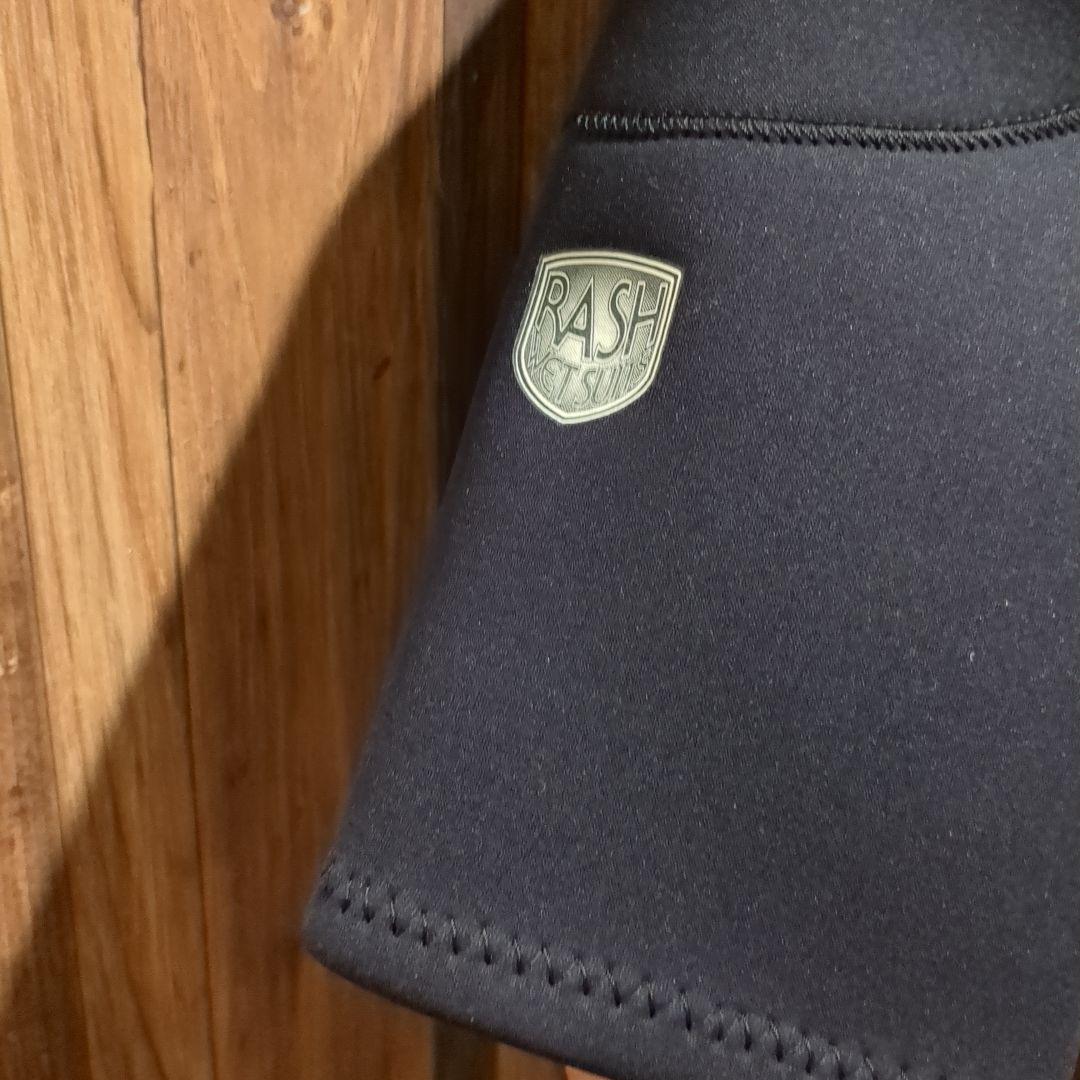 RASH 半袖タッパー ブラウン・ブラック既製L