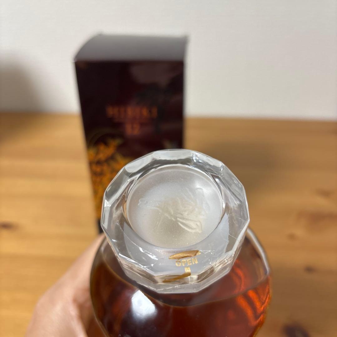 サントリーウイスキー響12年　500ml 意匠ボトル　箱付　未開封【2】