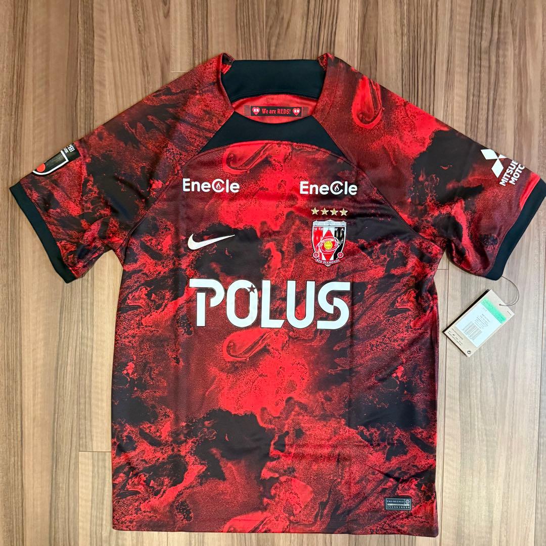 希少　浦和レッズ興梠慎三引退記念ユニフォーム1st