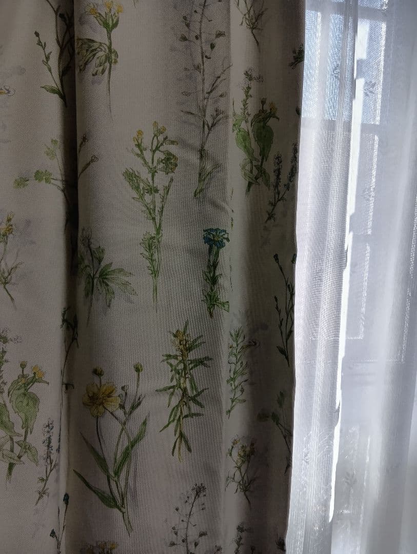 ボタニカル柄 遮光カーテン 2枚組 リバティ 150×225