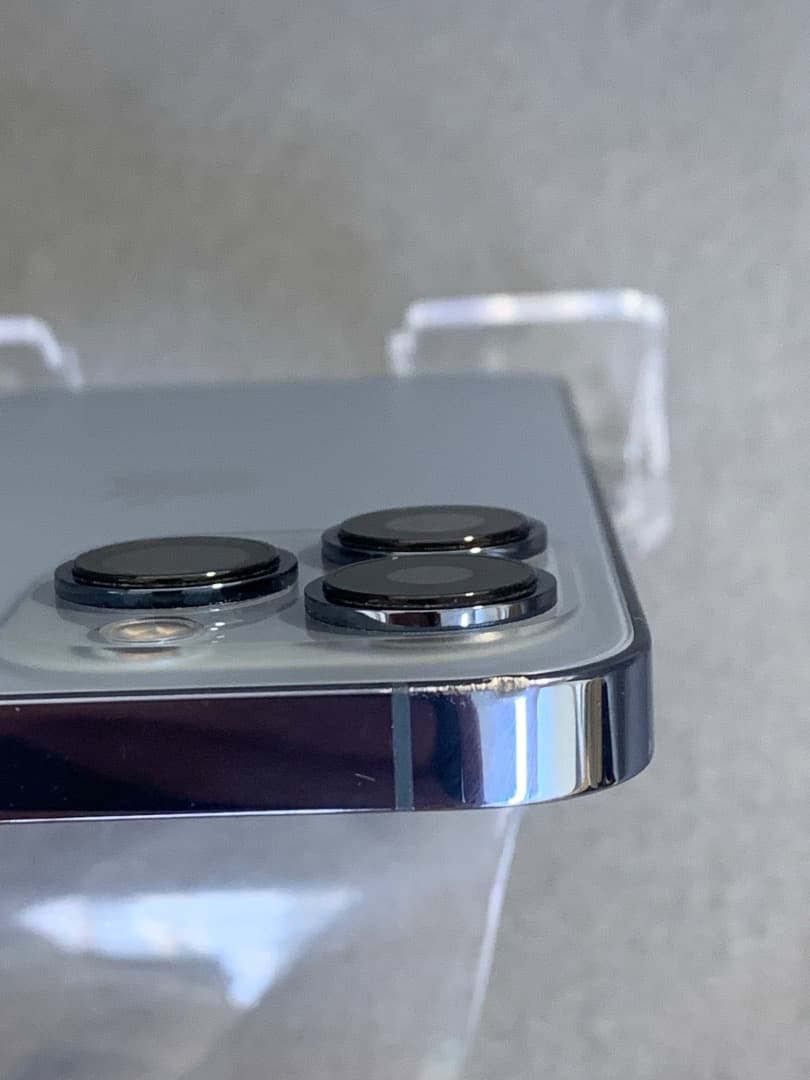 美品　国内版　SIMフリー　iPhone13　Pro 128GB