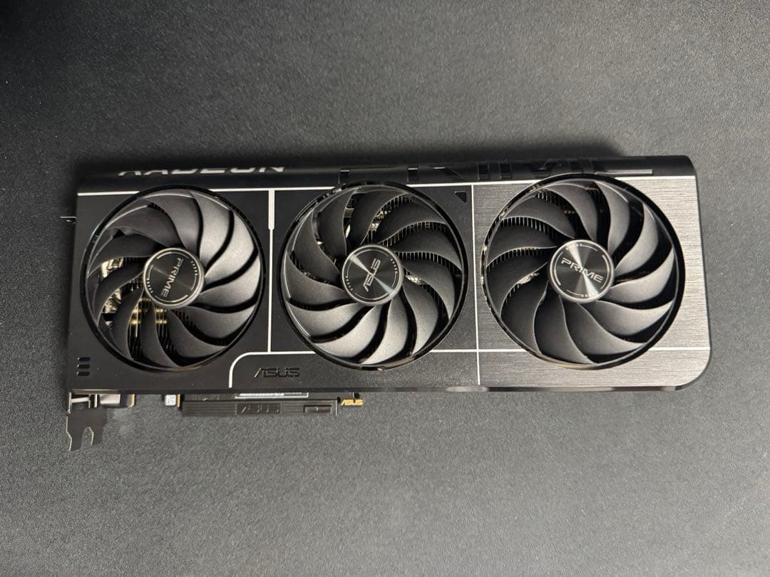グラフィックボード・グラボ・ビデオカード ASUS RADEON RX9070 OC 16GB