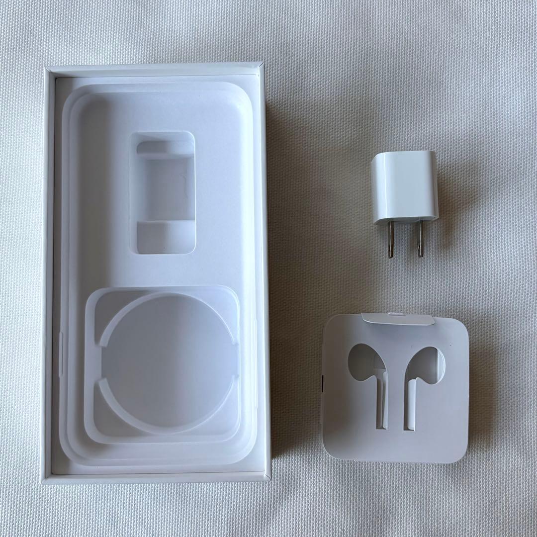 Apple iPhone XR (64GB)　ホワイト本体　箱あり