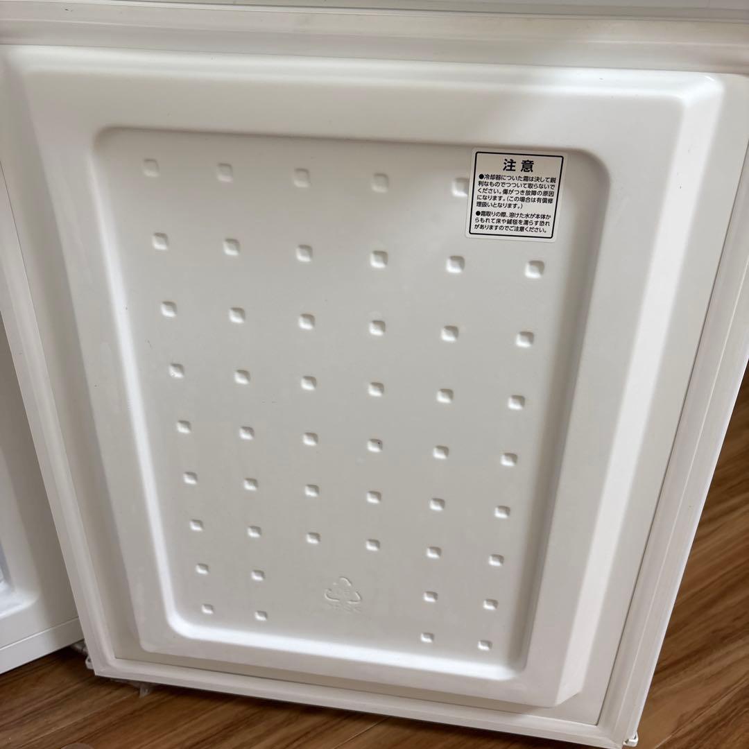 2021年製アイリスオーヤマ冷蔵庫 IRSD-14A-W142L