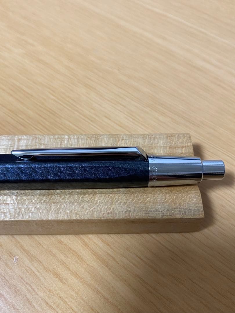 CARAN d'ACHE カランダッシュ ボールペン アルケミクス カーボン