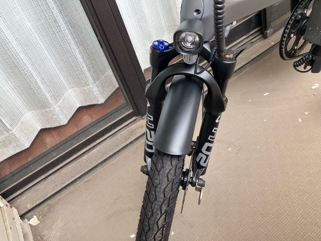 (ガリー)日本製EENOUR 電動アシスト自転車 バスケット付き