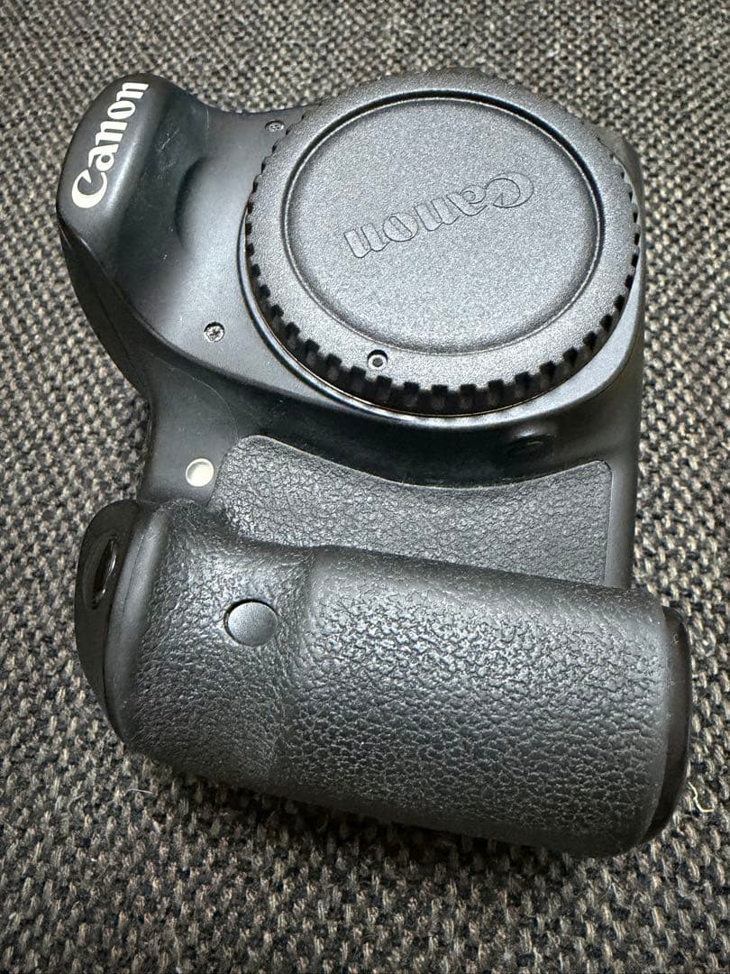 Canon EOS 60D デジタル一眼レフカメラ 本体とレンズ付き