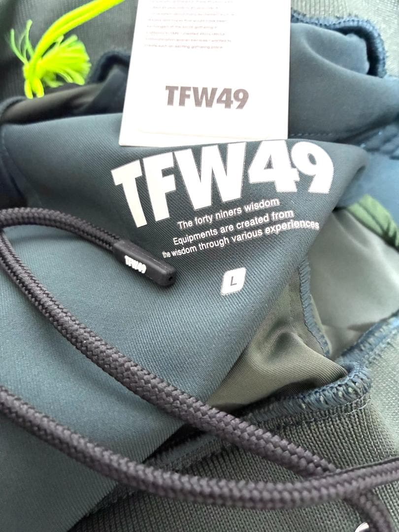 【フォロー割】限定1着 新品 TFW49 スカートパンツ スカパン Lサイズ