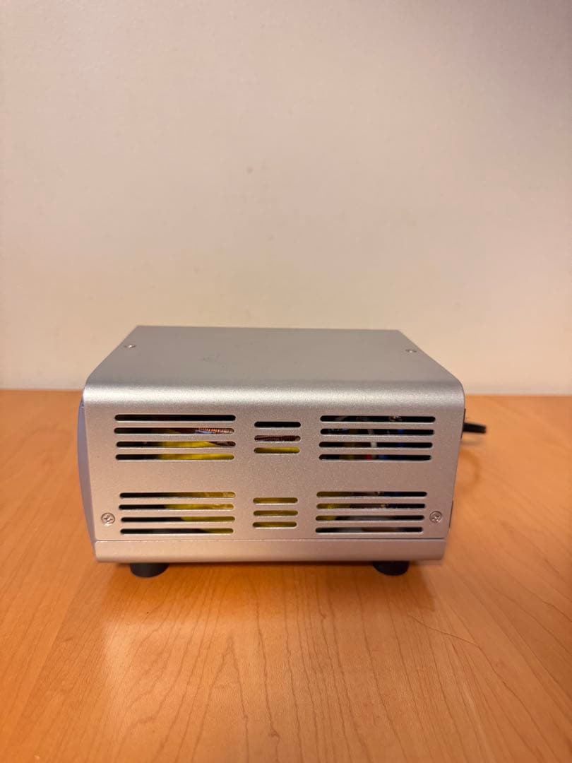 変圧器 TTS-18C 1000W ステップアップ/ダウン