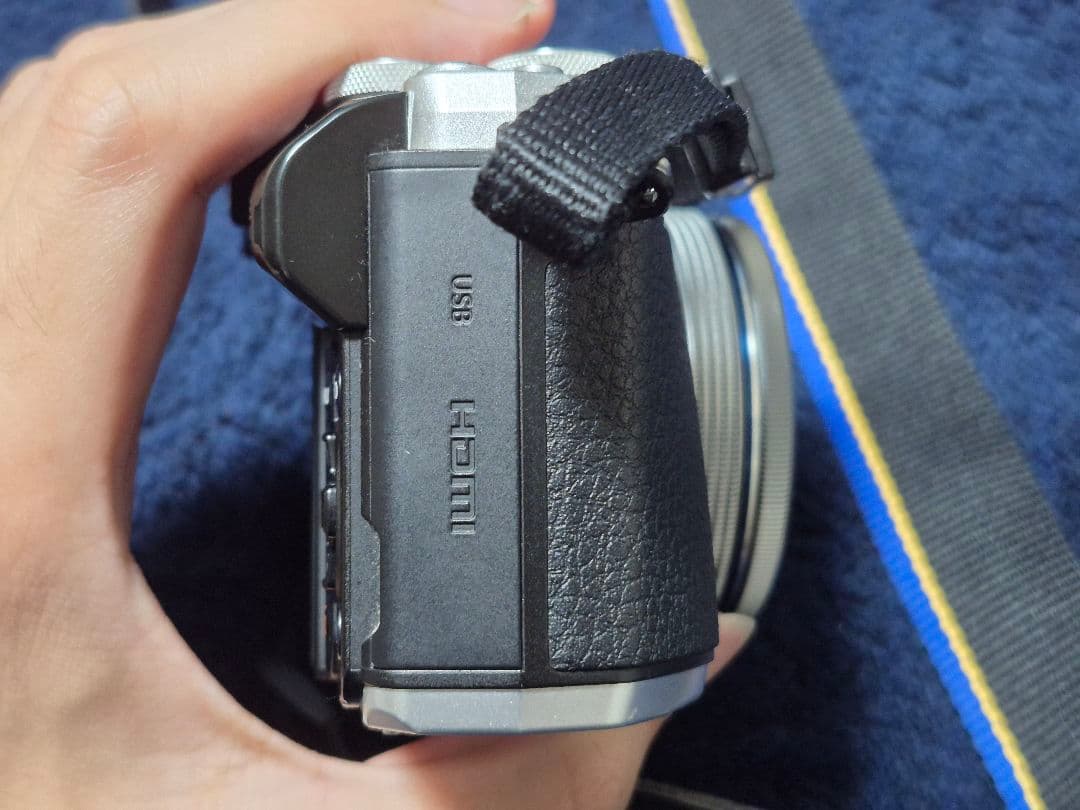 OLYMPUS OM-D E-M10 Mark iii【ダブルズームキット】