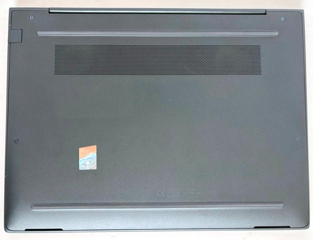 じ*ん様 HP Dragonfly G4 | Core i7-1365U | 3