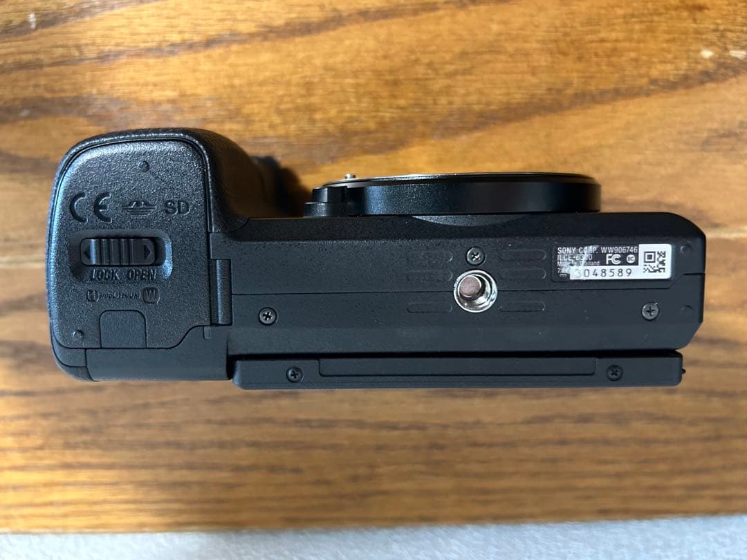 【付属品多数】SONY α6300 デジタル一眼レフカメラ