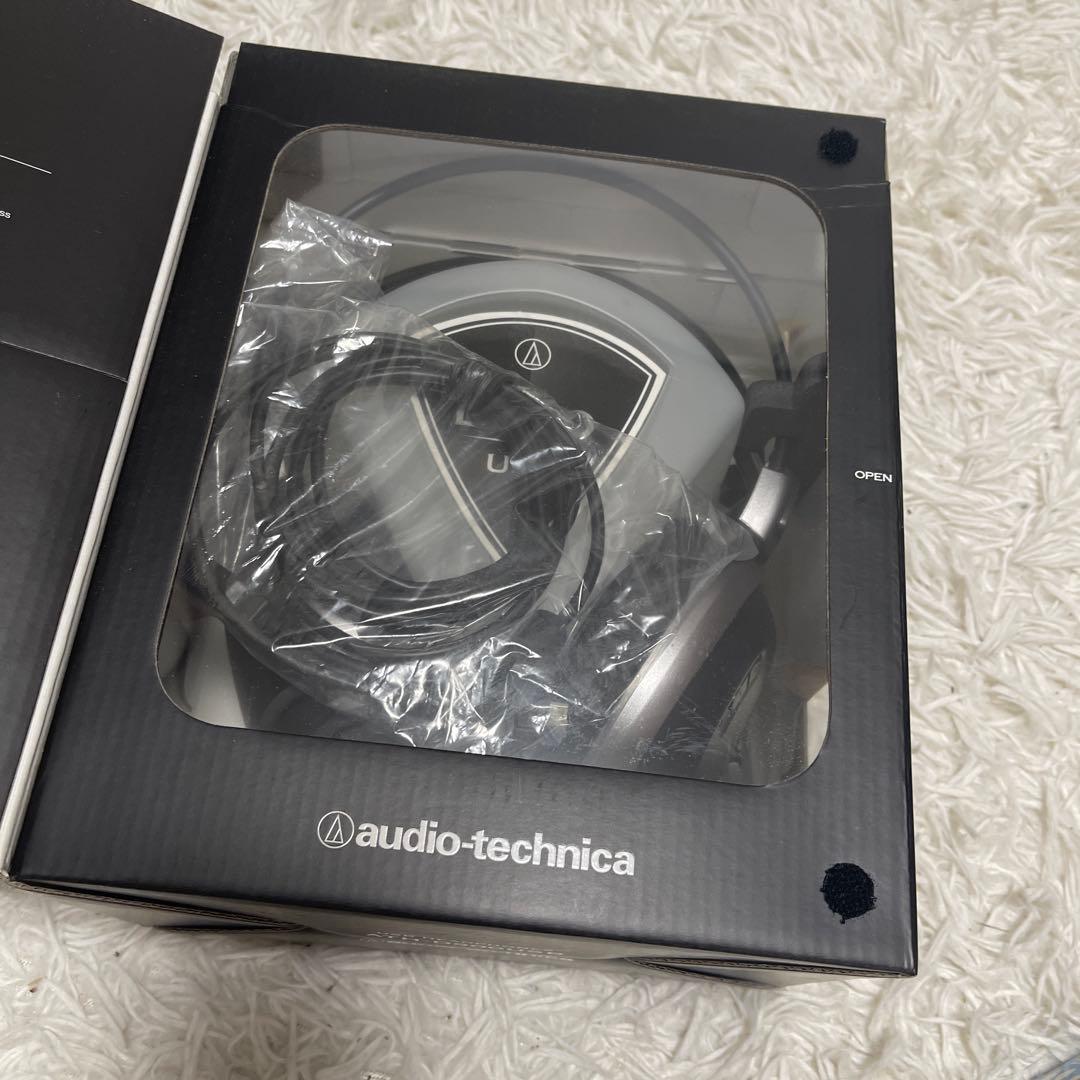 ほぼ新品　オーディオテクニカ ヘッドフォン ATH-D900USB