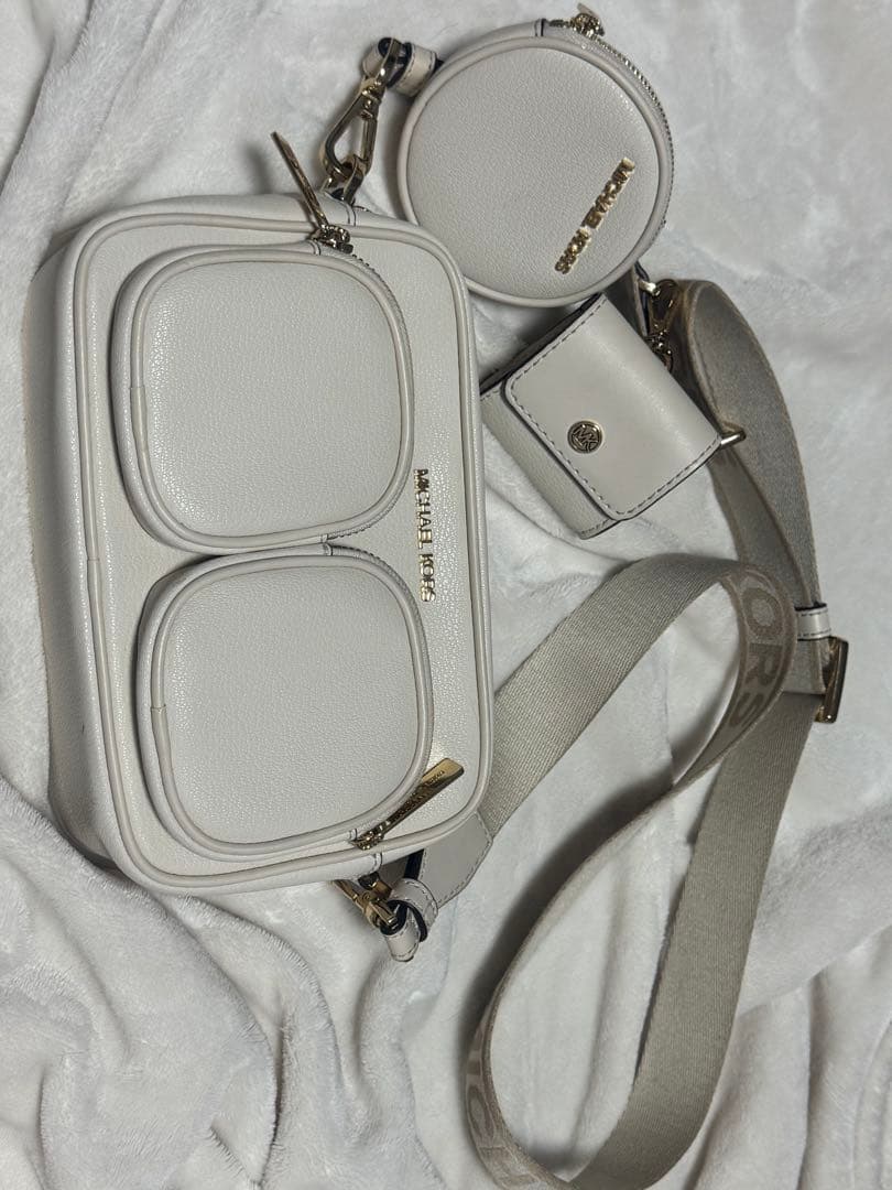 MICHEAL KORS クロスボディショルダーバッグ