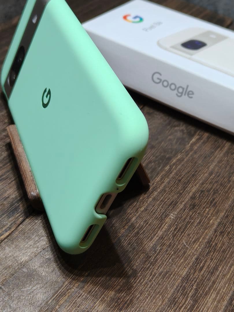 新品同様品 純正ケース付き Pixel 8a 128GB SIMフリー スマホ