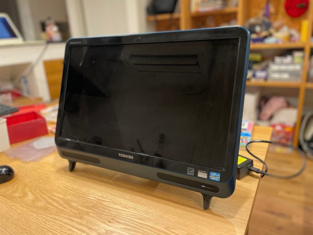 Windowsデスクトップ TOSHIBA dynabook REGZA PC (PD712V7GBHG)