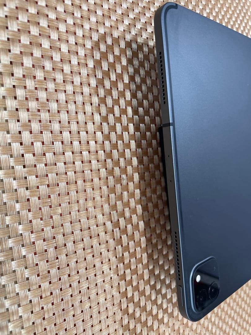 iPad Pro 11 第2世代 256 GB スペースグレイSIMフリー