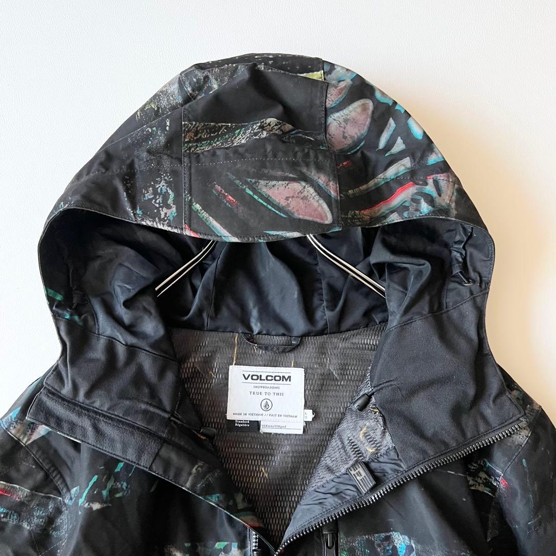 3288【美品】ボルコム　ジャケット 総柄 ボーダー アニマル柄　L 黒
