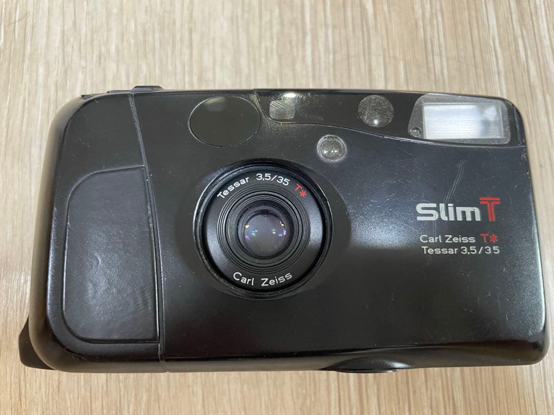 キョウセラ　KYOCERA Slim T コンパクトフィルムカメラ　ジャンク品