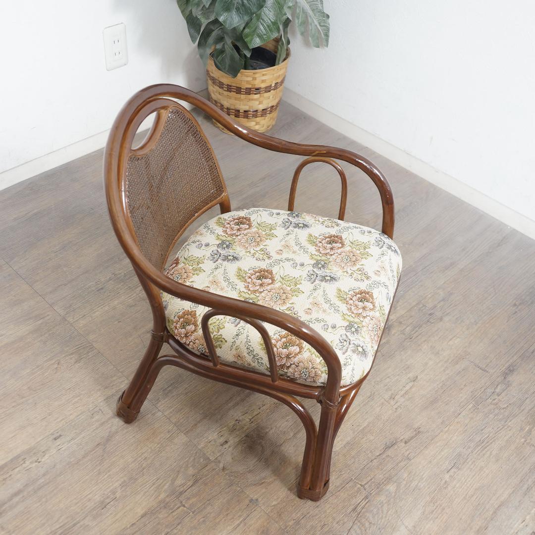 新品　未使用　アジアンテイスト　籐座椅子