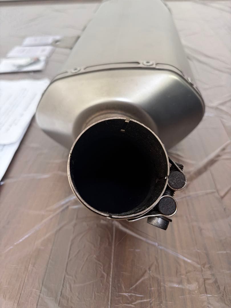 タンジラー様　Vストローム1000 AKRAPOVIC スリップオンマフラー