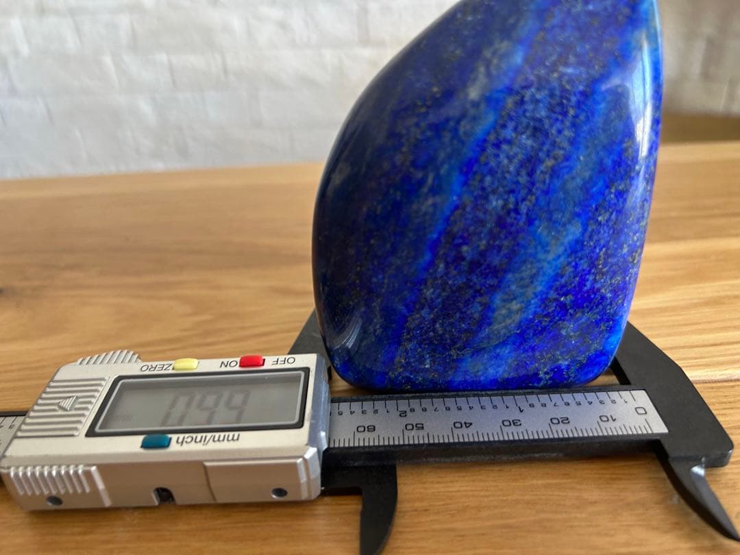 ラピスラズリ　磨き石　原石　491g