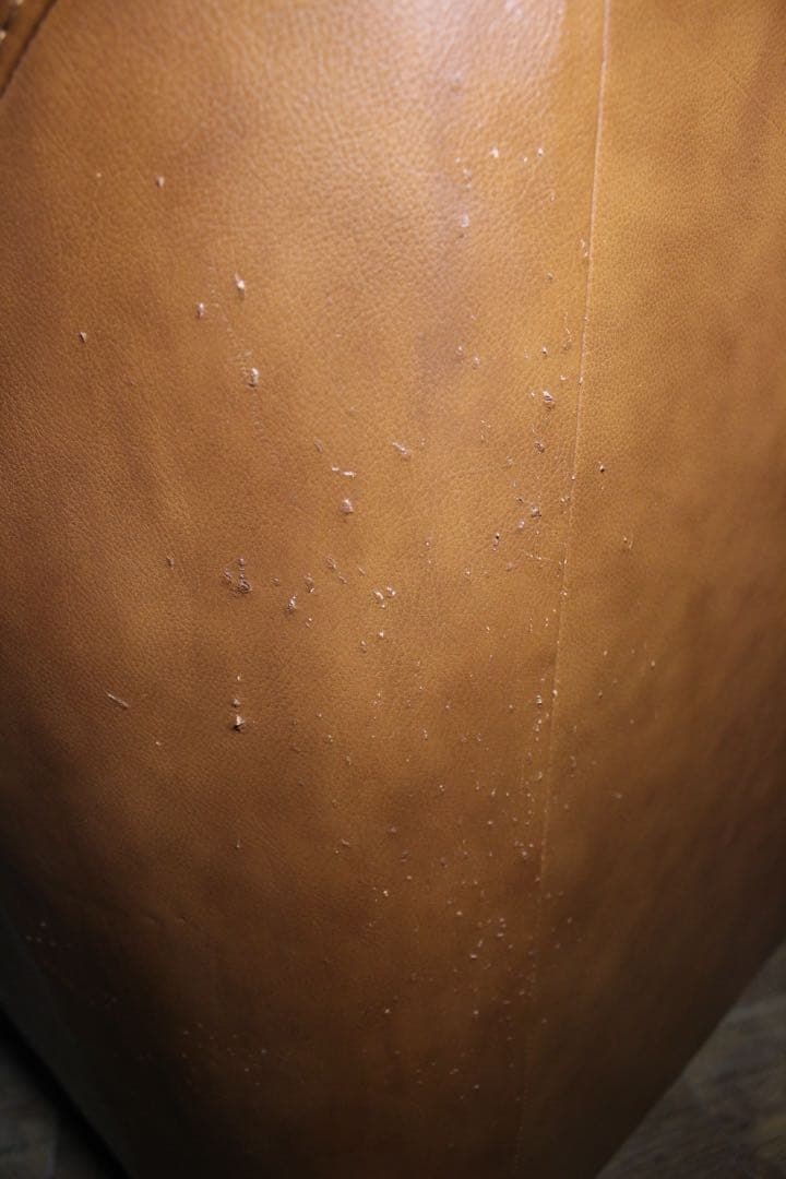 首都圏送無料〜LEATHER WORLD 本革張り シングルソファ　ヴィンテージ