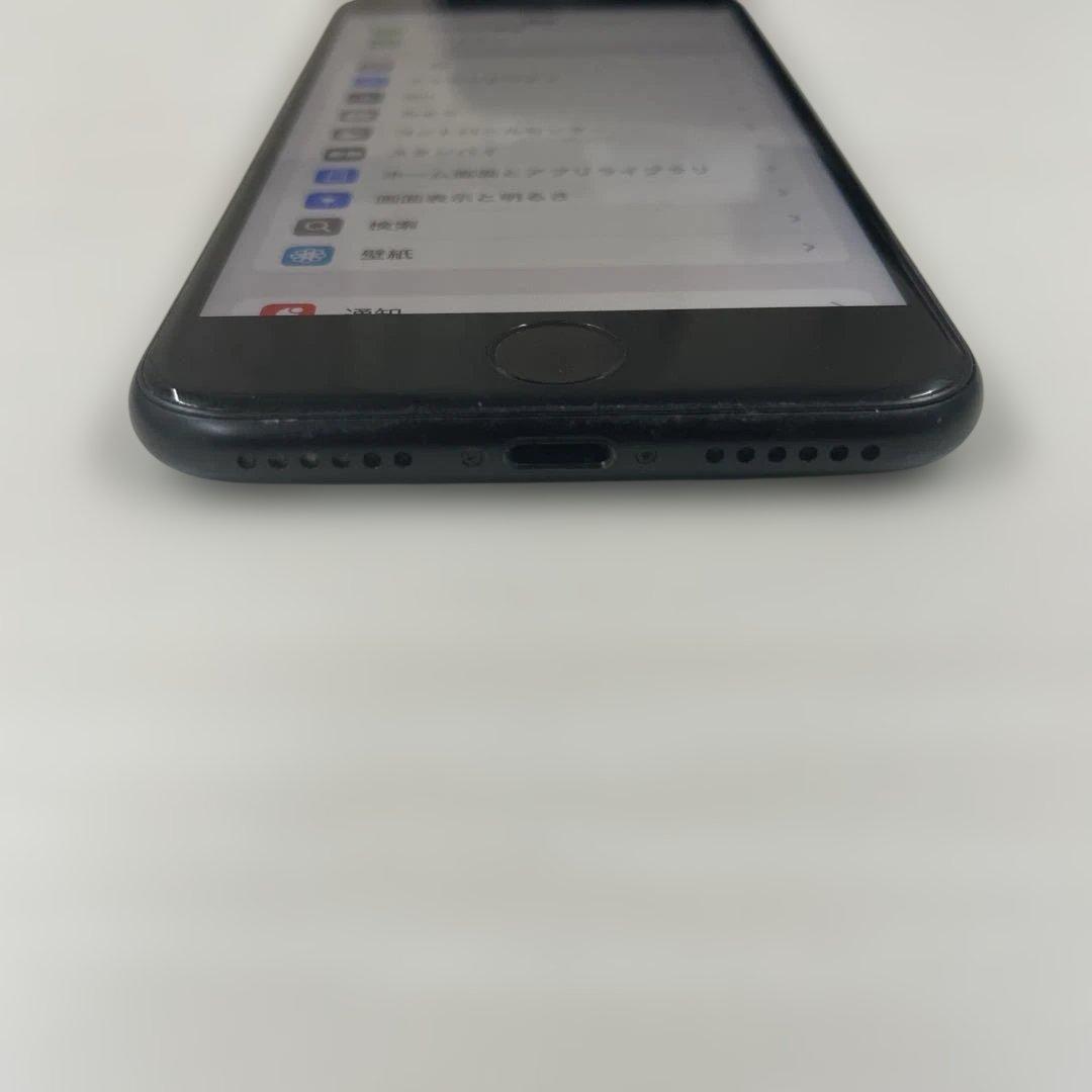 Apple iPhone SE（第2世代） 64GB SIMフリー