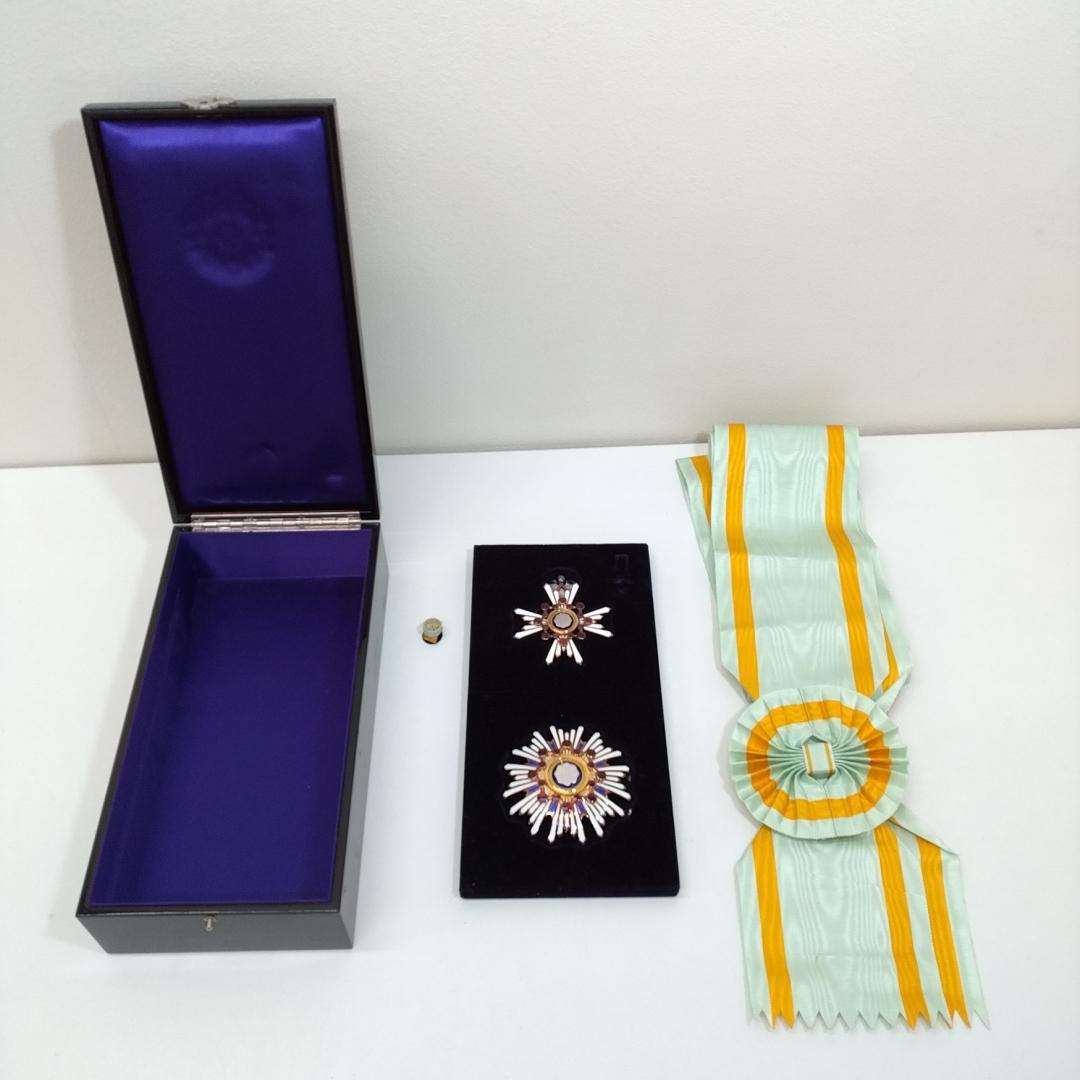 若《PRUMM》勲章　勲一等瑞宝章　共箱付