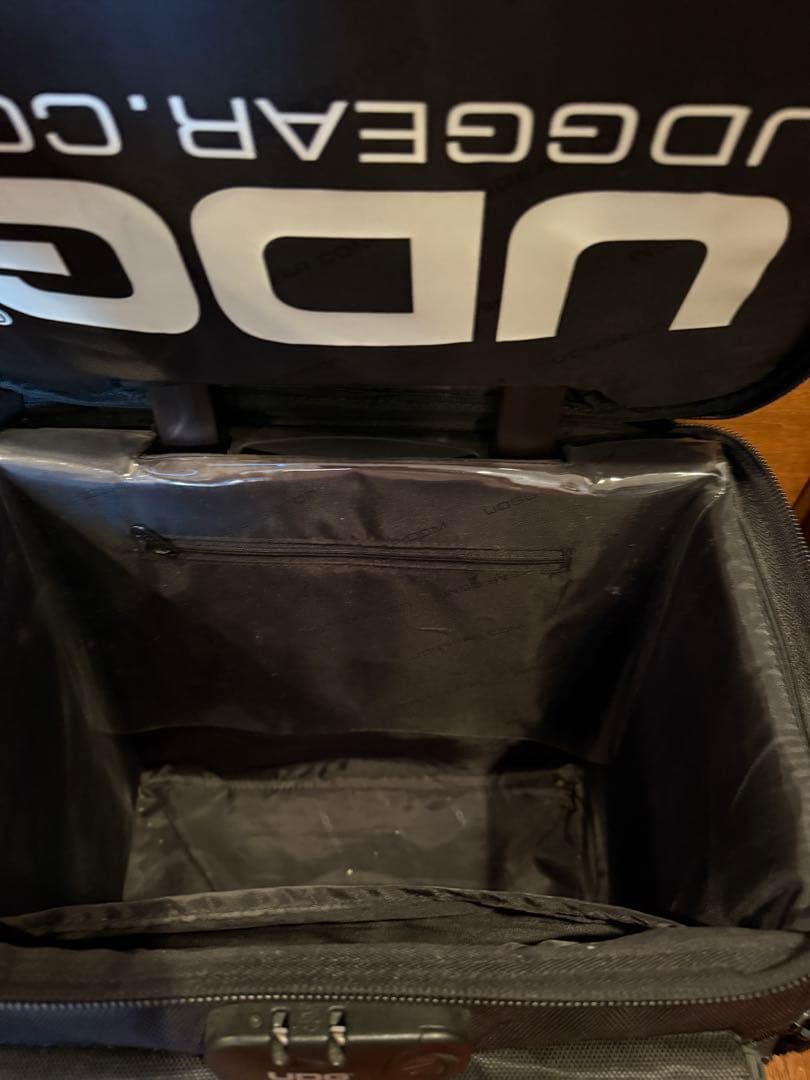 UDG キャリーケース ブラック