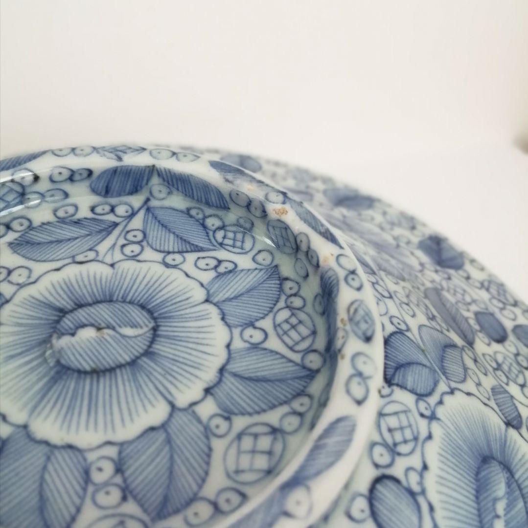 古伊万里　幕末　線描き　牡丹唐草図　食籠