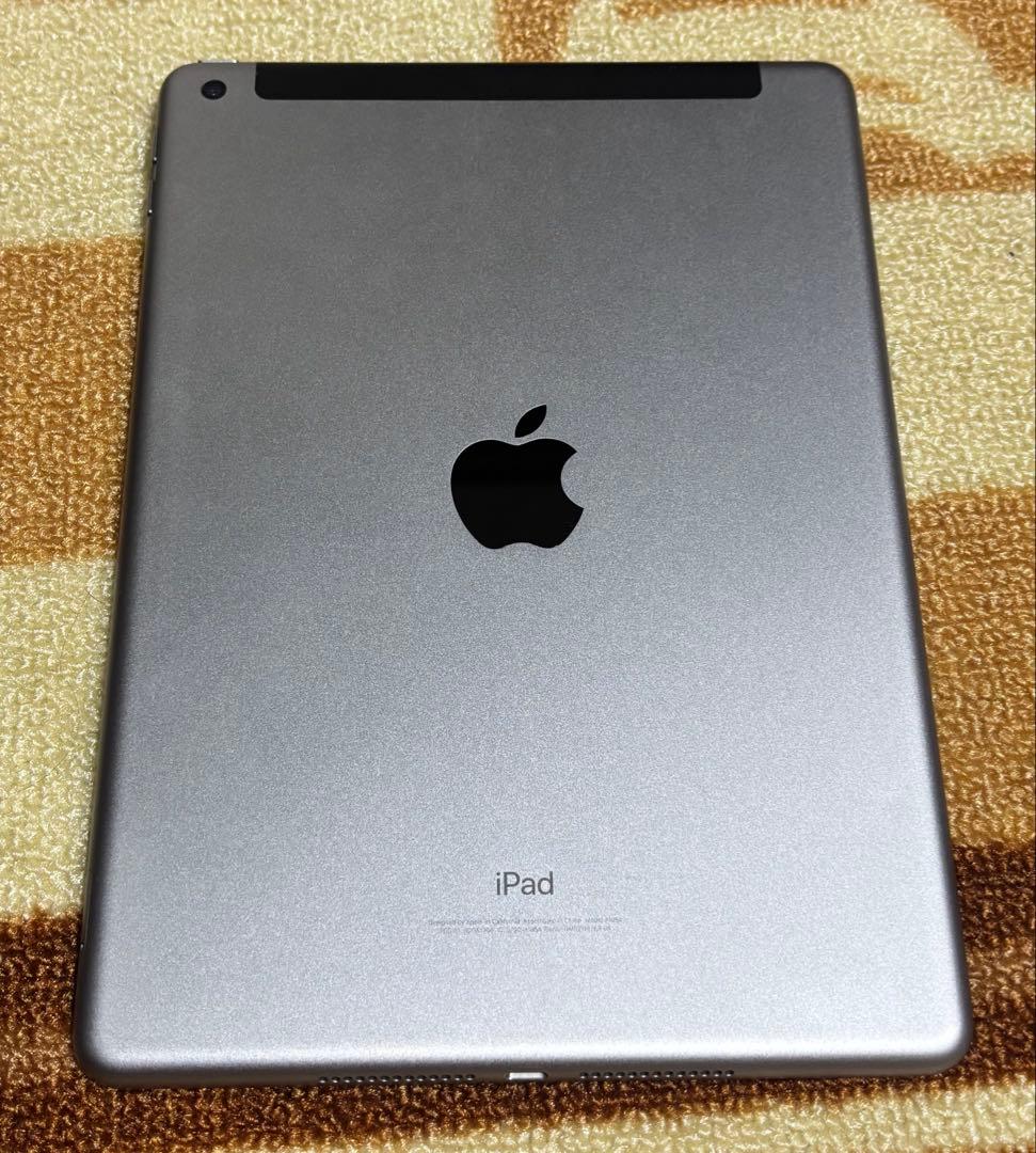 iPad （第6世代）32GB ケースおまけ付