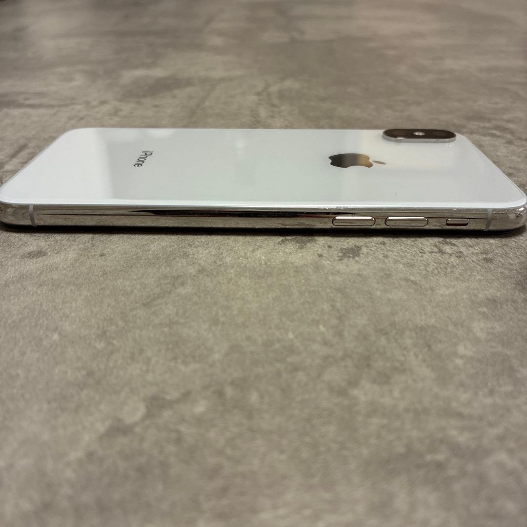 iPhone XS 64GB バッテリー77% SIMロックなし