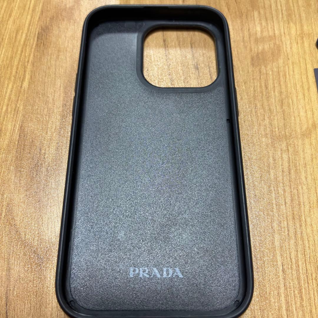 PRADA ピンクレザー iPhone14proケース