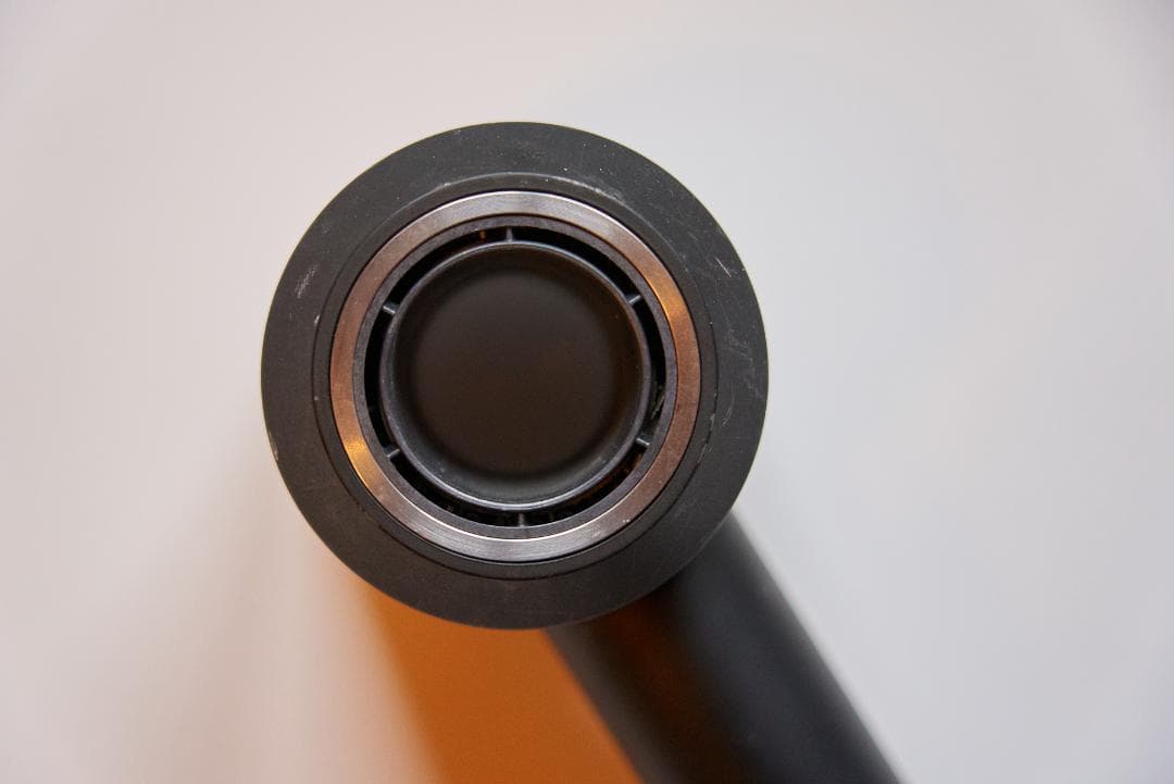 Dyson Supersonic Ionic ヘアドライヤー スタンド・付属品付