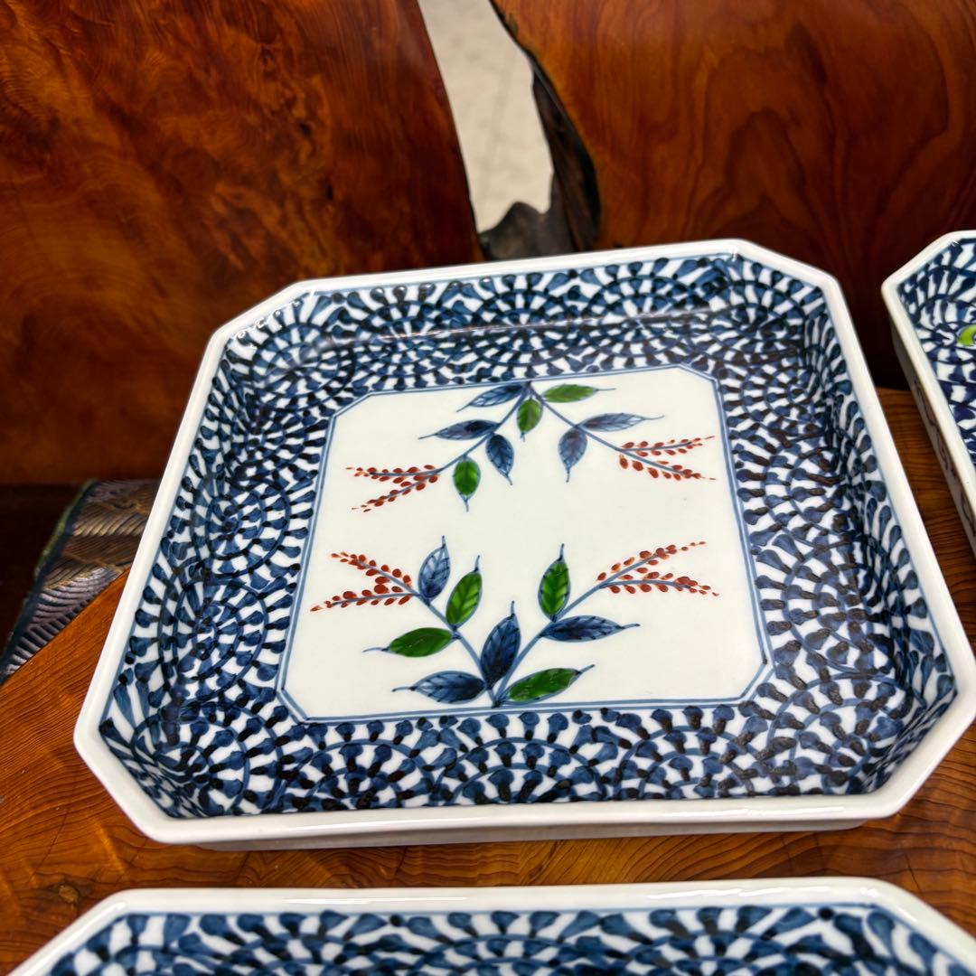 藤太郎窯　有田焼　染付　蛸唐草　皿　4枚まとめ