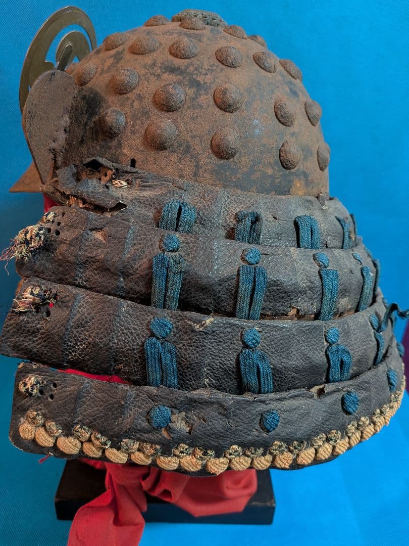 戦国時代極稀少博物館級１４６７〜１５６８年頃尾長巴御家紋前立武将厳星兜時代本歌兜