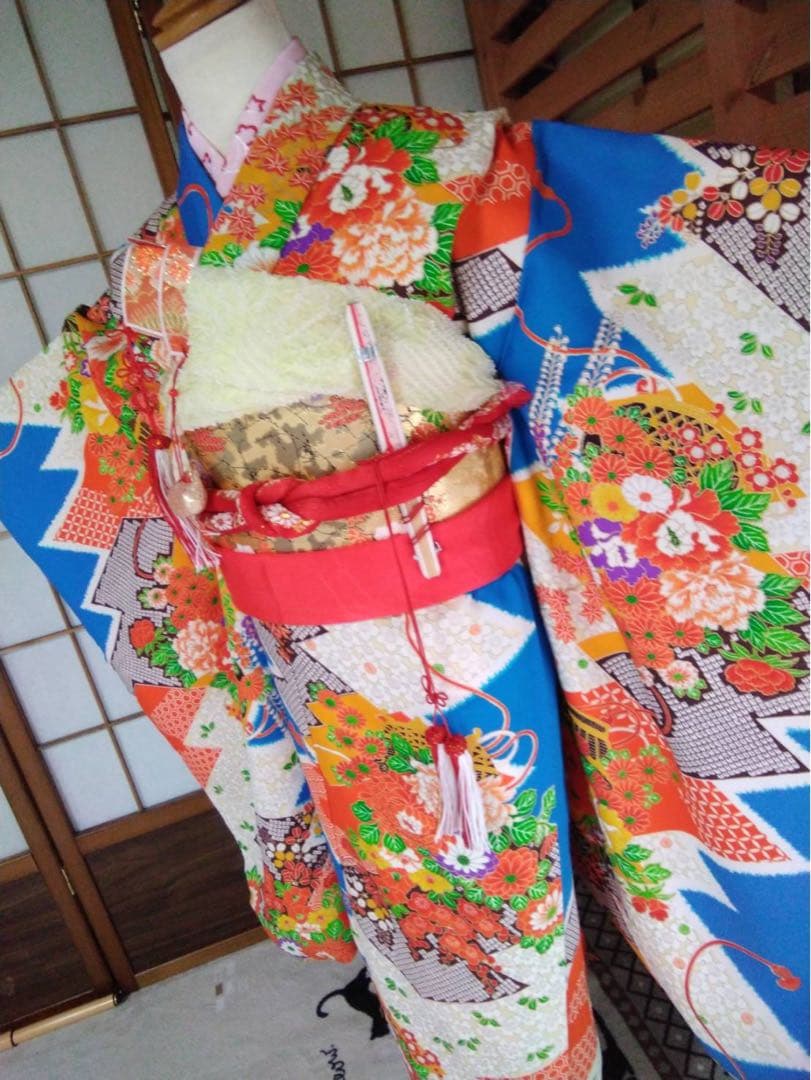 3歳から5歳向け・正絹のお着物セット