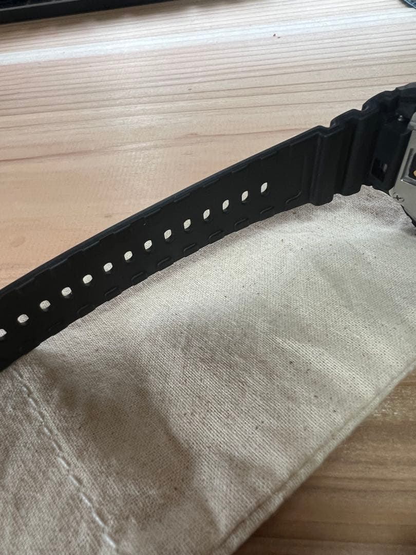 時計 CASIO G-SHOCK DW-H5600