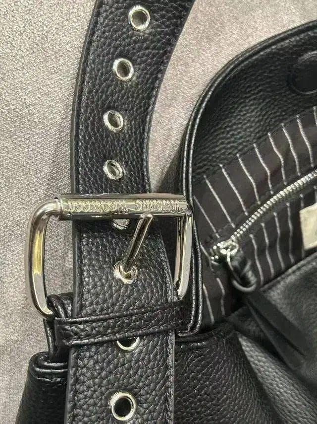 美品 Vivienne Westwood 黒ショルダーバッグ niko∞2525