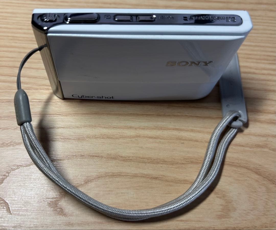 正常動作確認済美品　SONY Cyber-shot DSC-T70 コンデジ