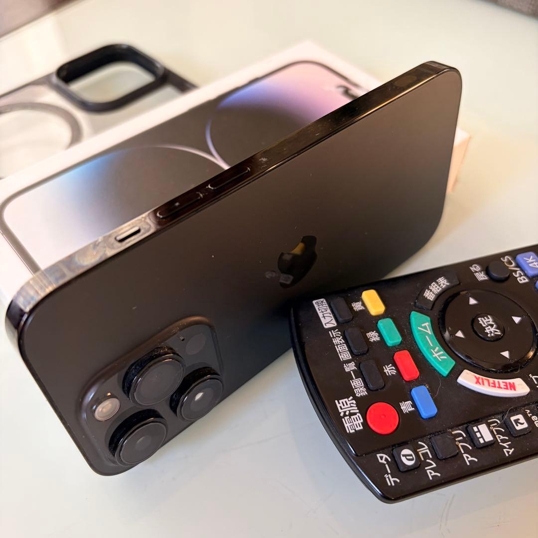 Apple iPhone 14 Pro ブラック シャッター音無 256Gb