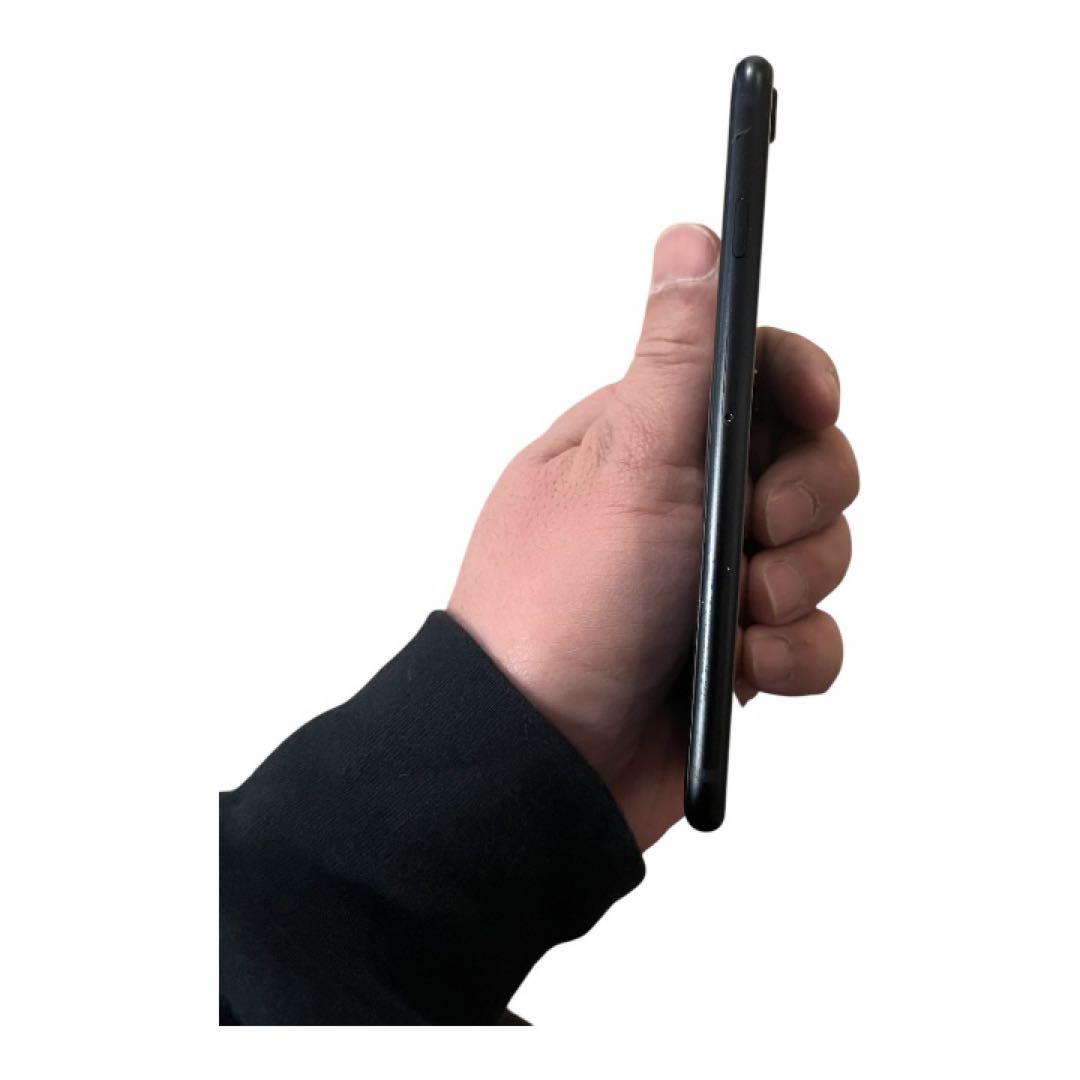 【ジャンク・水没品】iPhone SE 第3世代64GB SIMフリー電源入らず