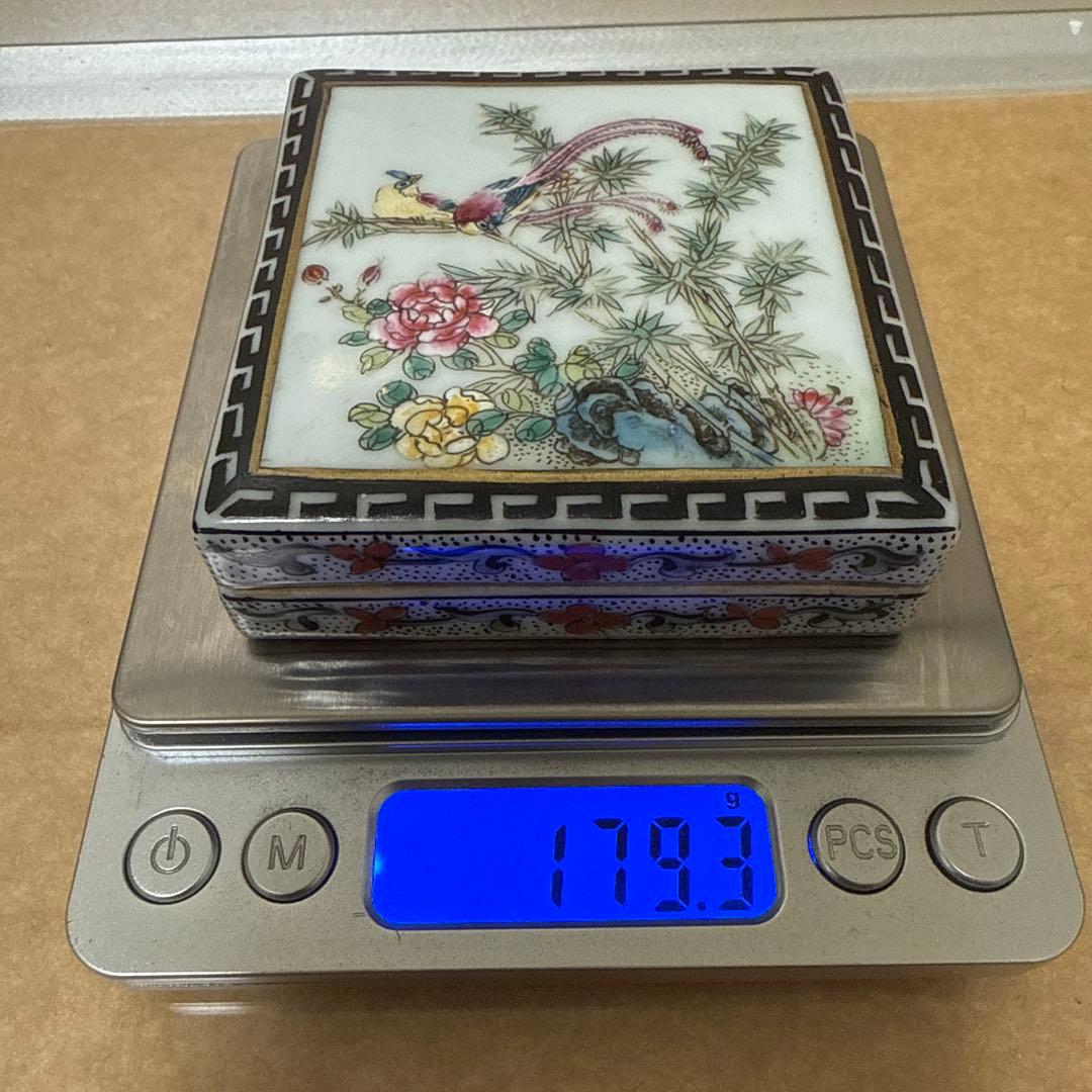 大清道光年製 粉彩香盒 文房用具